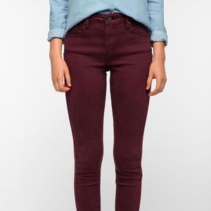 Levis High Rise Skinny Jean Wine (Oxblood)